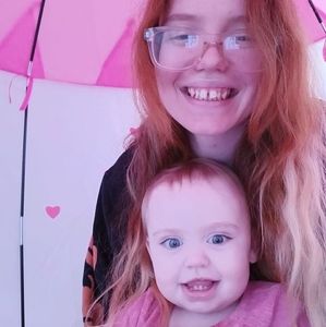 Meet your Posher, Meredith